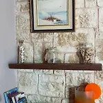 Mozart House Apartamento Amarinto