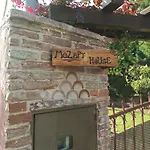 Mozart House * Amarinto