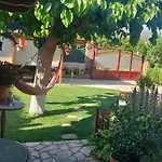 Mozart House Apartamento Amarinto