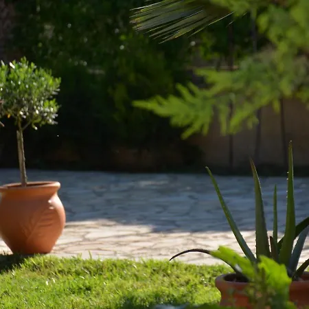 Mozart House شقة أمارنثوس